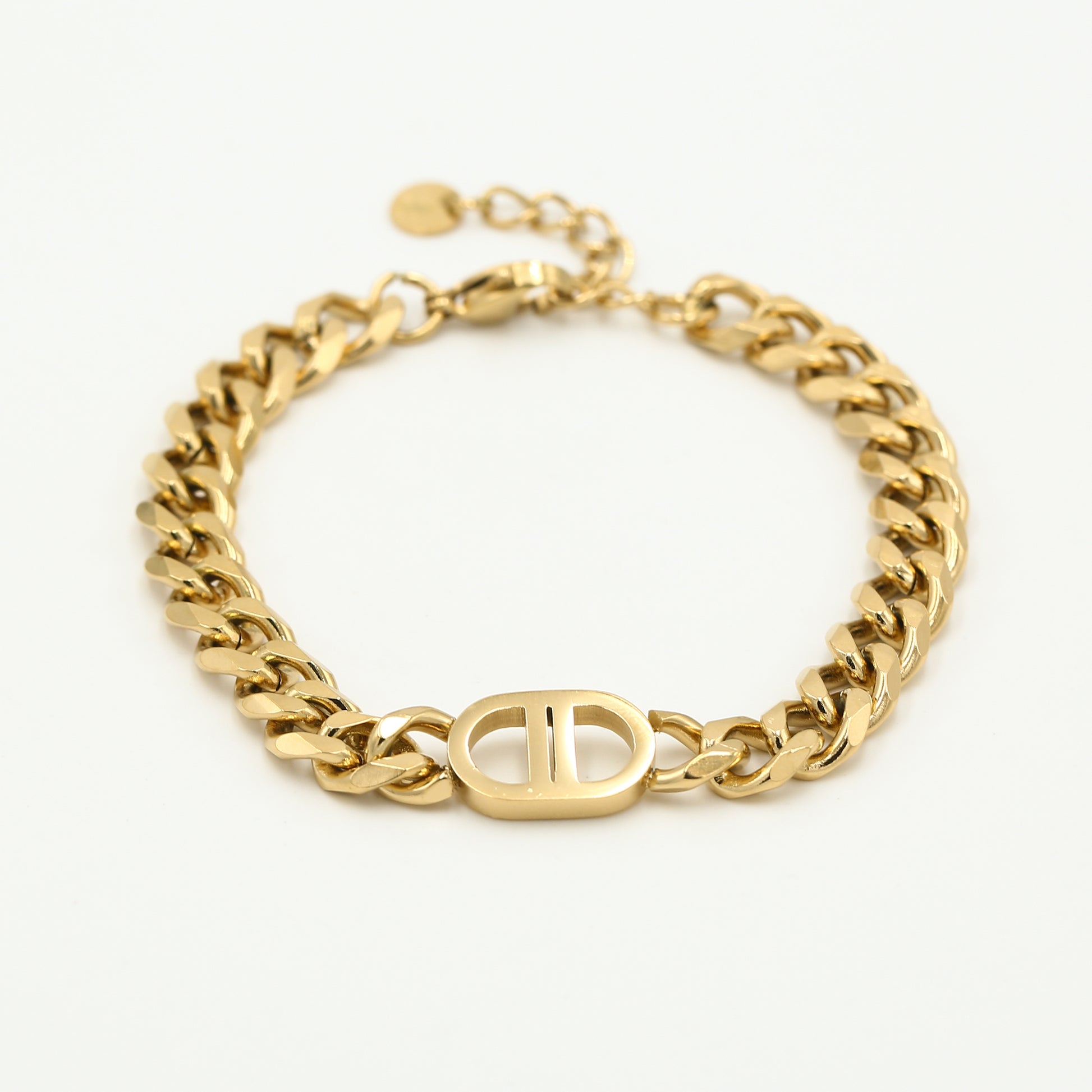 Chain armband
