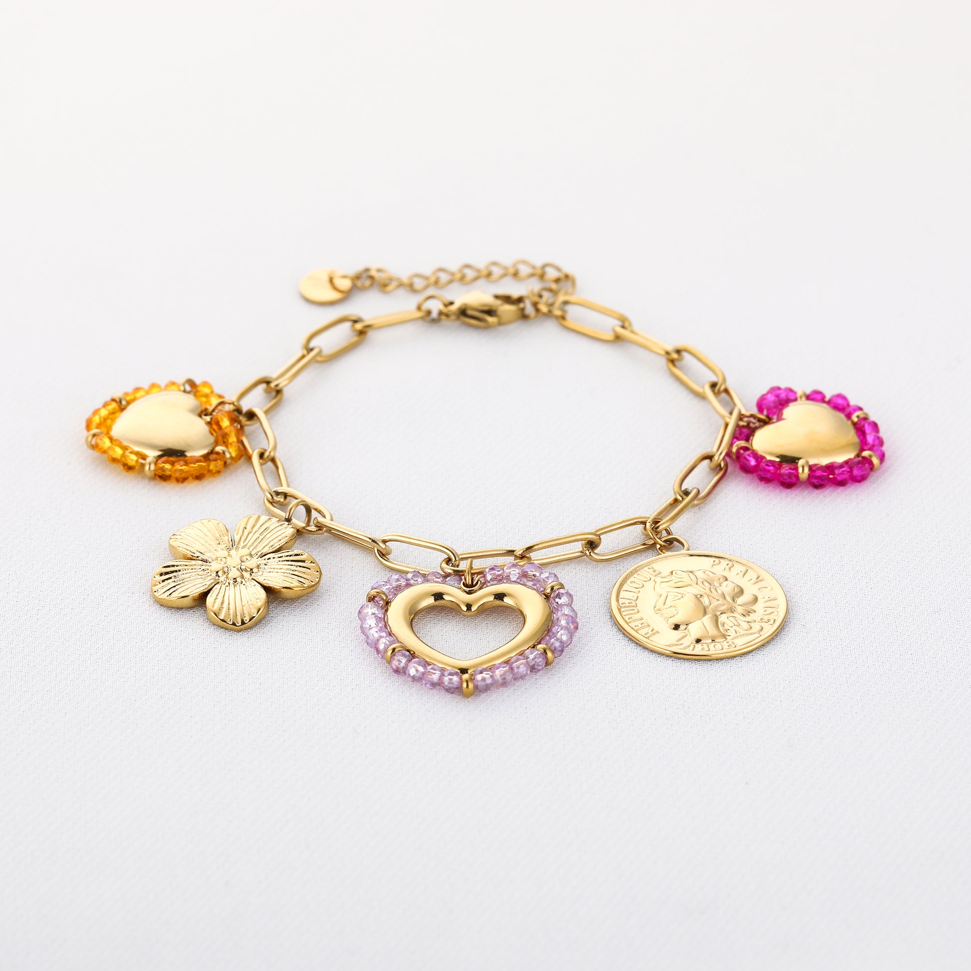 Flower heart armband