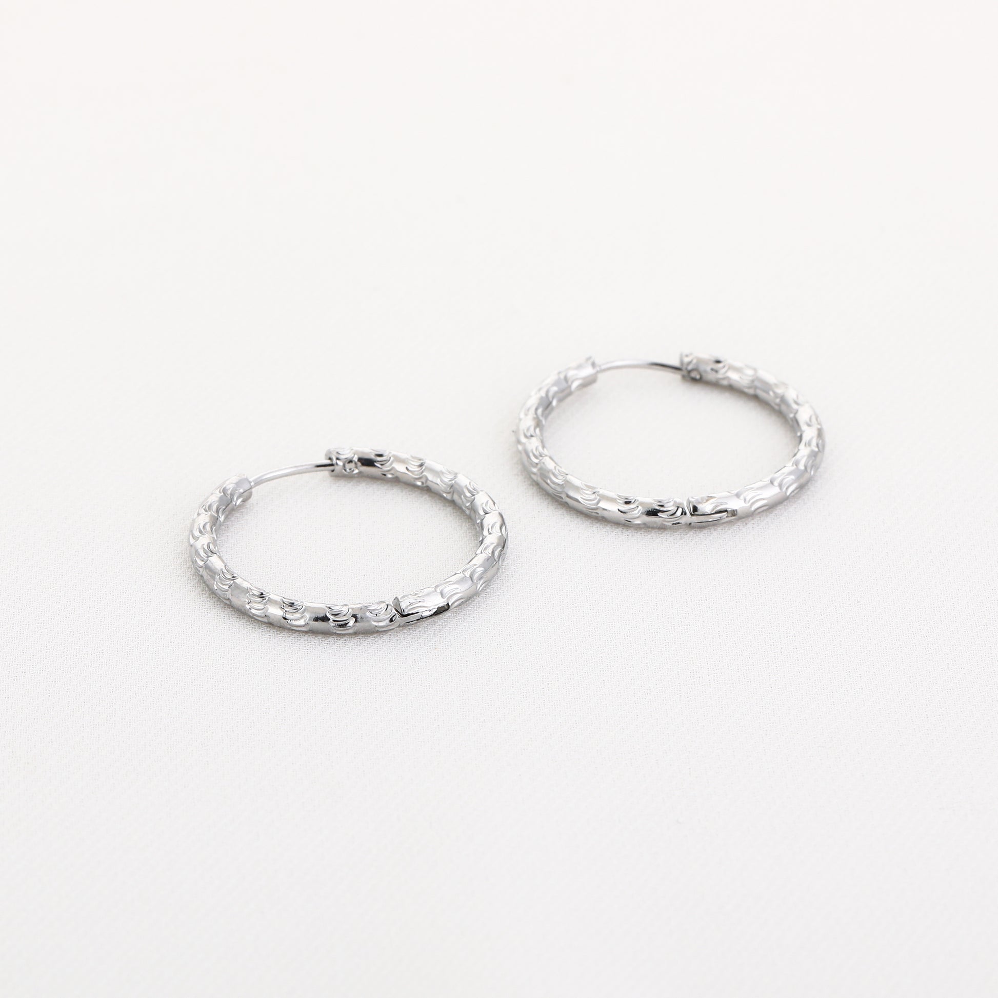 The Loop Age oorbellen